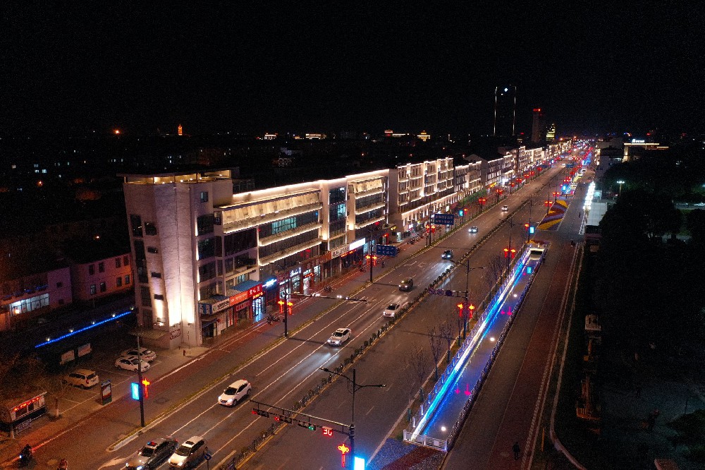 �������˳�·ҹ��